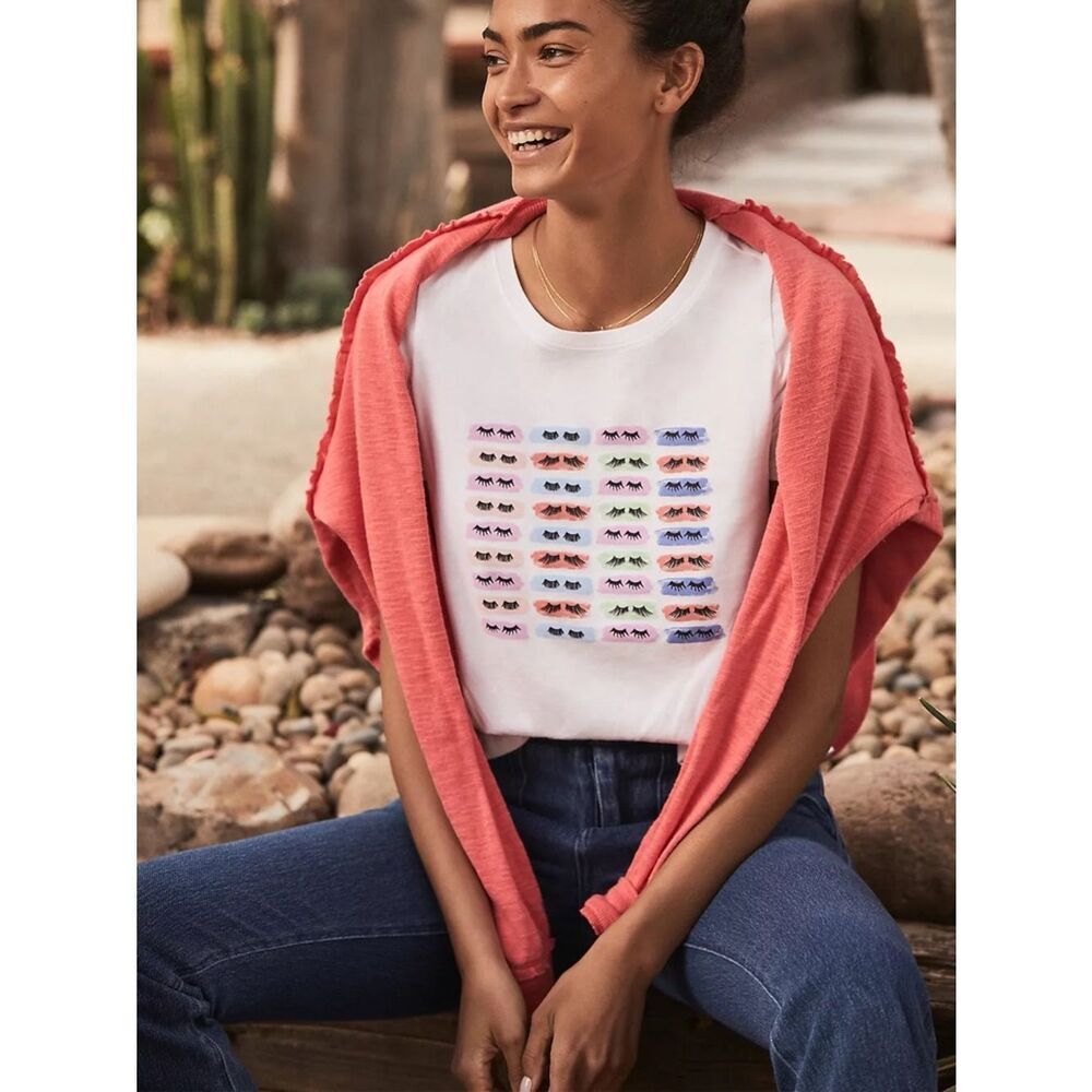 Anthropologie X Kendra Dandy White Eyelash Graphic Tee M Makeup Artist Glam Chic